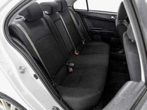 Used 2016 Mitsubishi Lancer ES FWD image 28