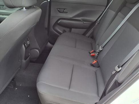 New 2025 Hyundai Kona SEL image 12