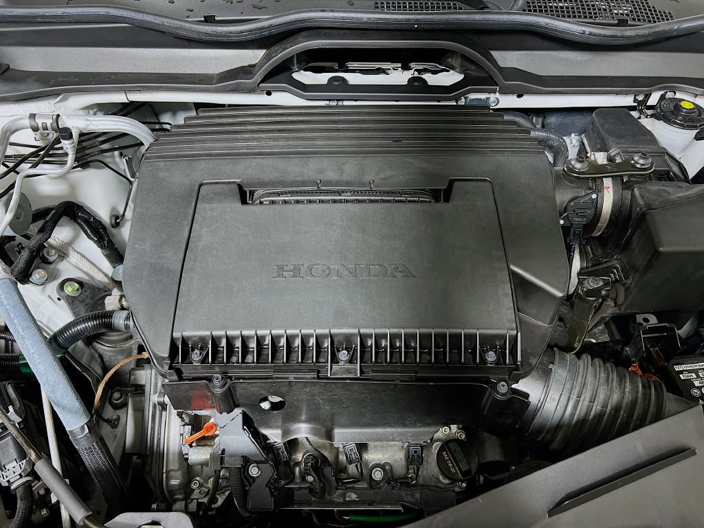 Used 2025 Honda Pilot Black Edition image 28