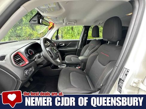 Used 2023 Jeep Renegade Trailhawk AWD/4WD image 11