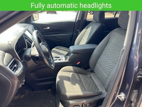 Used 2018 Chevrolet Equinox LT FWD image 26