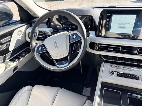 New 2026 Lincoln Aviator Reserve image 14