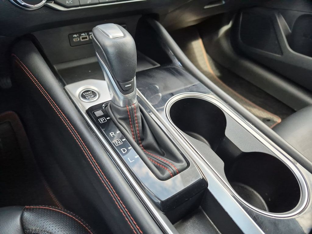 Used 2025 Nissan Altima 2.5 SR FWD image 19