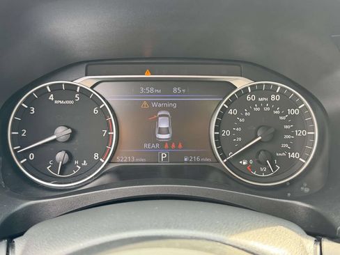 Used 2024 Nissan Altima 2.5 SR FWD image 28