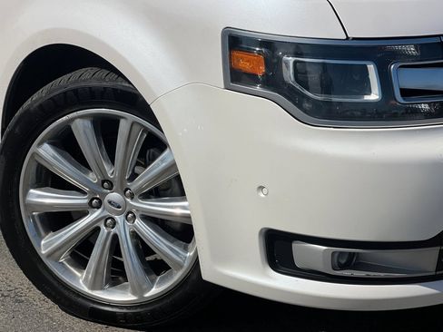Used 2019 Ford Flex Limited w/ Equipment Group 303A AWD/4WD image 32