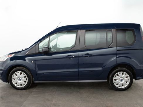 Used 2016 Ford Transit Connect XLT image 5