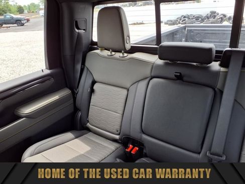 Used 2025 Chevrolet Silverado 2500 ZR2 image 22