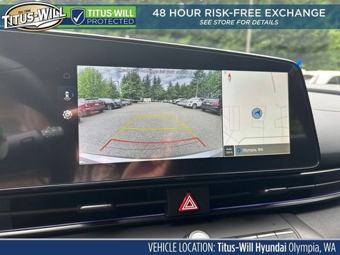 New 2025 Hyundai Elantra SEL image 19