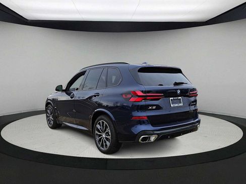 Used 2026 BMW X5 xDrive50e AWD/4WD image 6