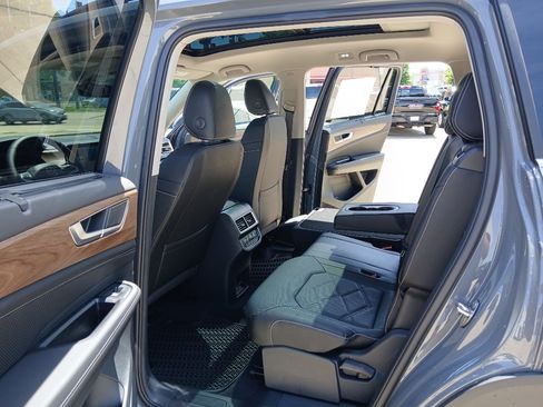 New 2026 Volkswagen Atlas SE FWD image 19