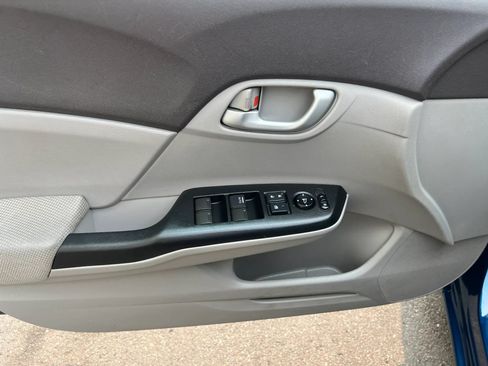 Used 2012 Honda Civic LX image 11