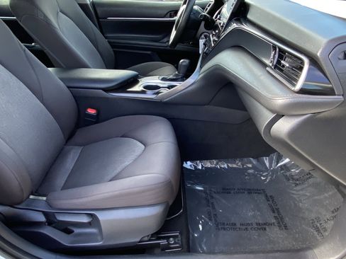 Certified 2021 Toyota Camry LE image 10