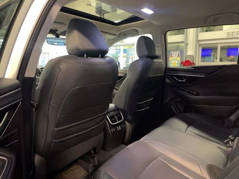 Used 2024 Subaru Outback Limited AWD/4WD image 6