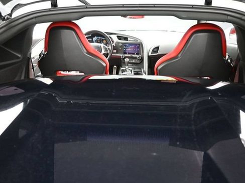 Used 2017 Chevrolet Corvette Stingray Coupe w/ 1LT RWD image 28