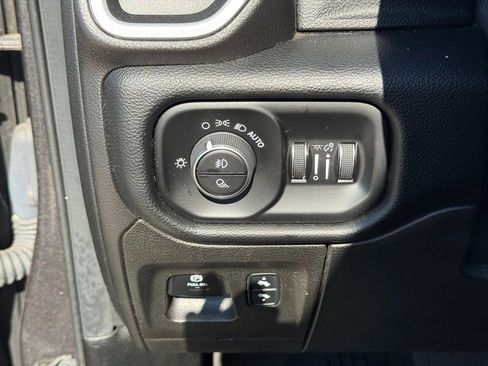 Used 2019 RAM 1500 Big Horn image 19