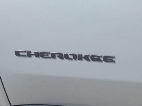 New 2026 Jeep Cherokee Limited AWD/4WD image 13