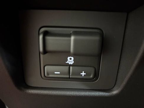 Used 2026 GMC Canyon Elevation w/ Convenience Package AWD/4WD image 13
