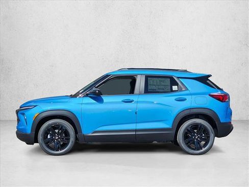 New 2026 Chevrolet TrailBlazer LT w/ Midnight Edition FWD image 10