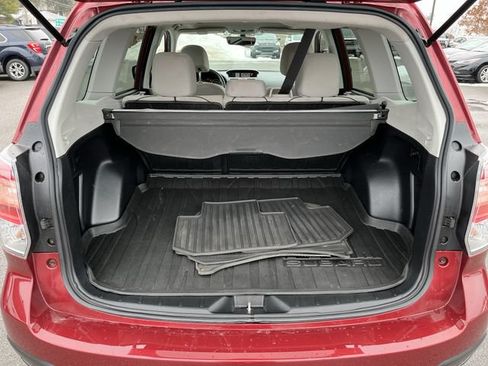 Used 2018 Subaru Forester 2.5i Premium w/ All-Weather Package AWD/4WD image 21