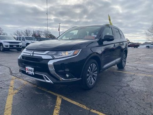Used 2020 Mitsubishi Outlander SEL image 16