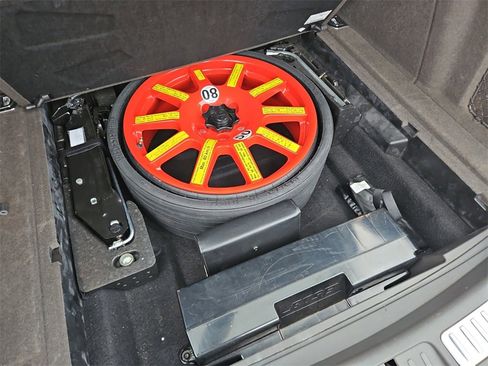 Used 2016 Porsche Macan S image 31