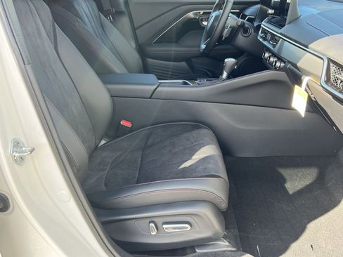 New 2025 Acura ADX A-Spec image 26