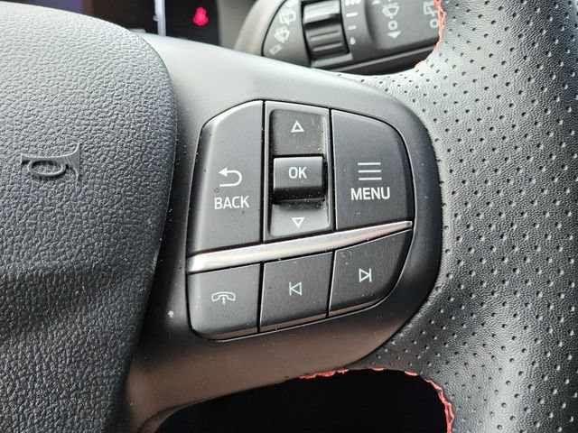 Used 2025 Ford Escape ST-Line FWD image 18