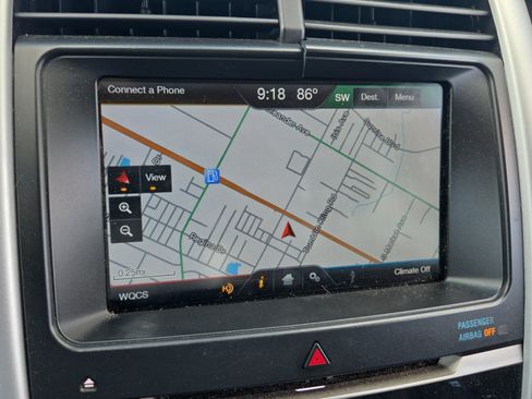 Used 2013 Ford Edge Limited AWD/4WD image 29