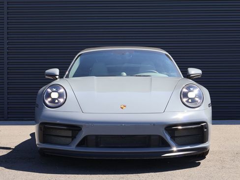 Used 2023 Porsche 911 Carrera GTS RWD image 6