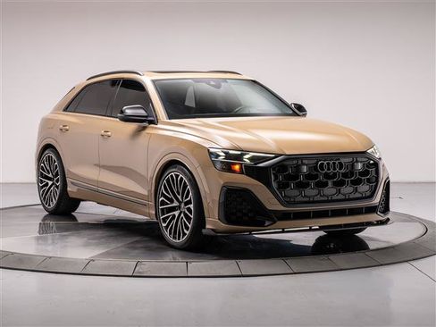 Used 2024 Audi SQ8 Prestige AWD/4WD image 7