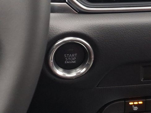 New 2025 MAZDA CX-5 Carbon Edition image 17