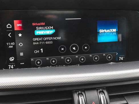 Used 2024 Alfa Romeo Stelvio Ti image 20