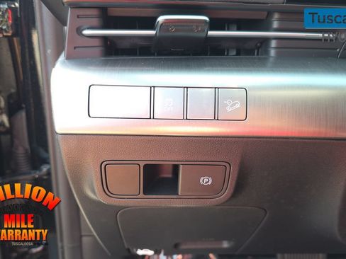 Used 2025 Hyundai Kona SEL AWD/4WD image 14