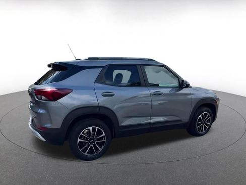 Used 2025 Chevrolet TrailBlazer LT image 15