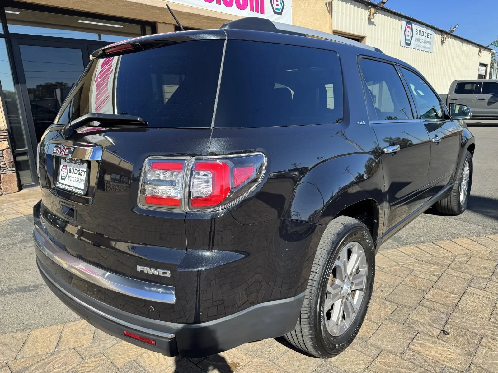 Used 2013 GMC Acadia SLT AWD/4WD image 2