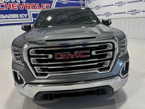 Used 2022 GMC Sierra 1500 SLT w/ SLT Convenience Package AWD/4WD image 11