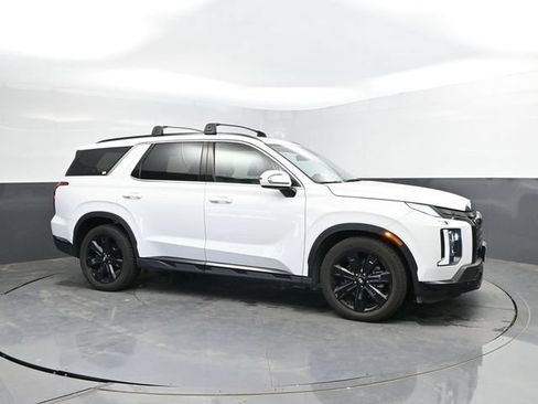 Used 2024 Hyundai Palisade XRT AWD/4WD image 3