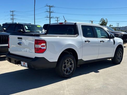 Used 2022 Ford Maverick XLT image 4