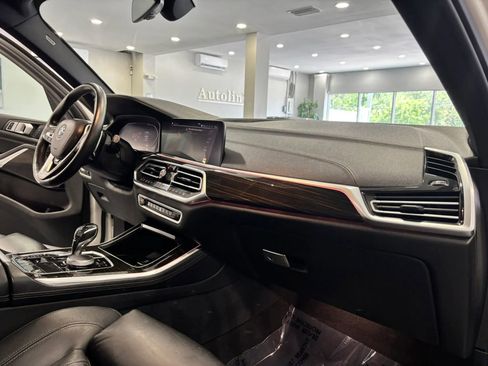 Used 2019 BMW X5 xDrive40i w/ Convenience Package AWD/4WD image 10