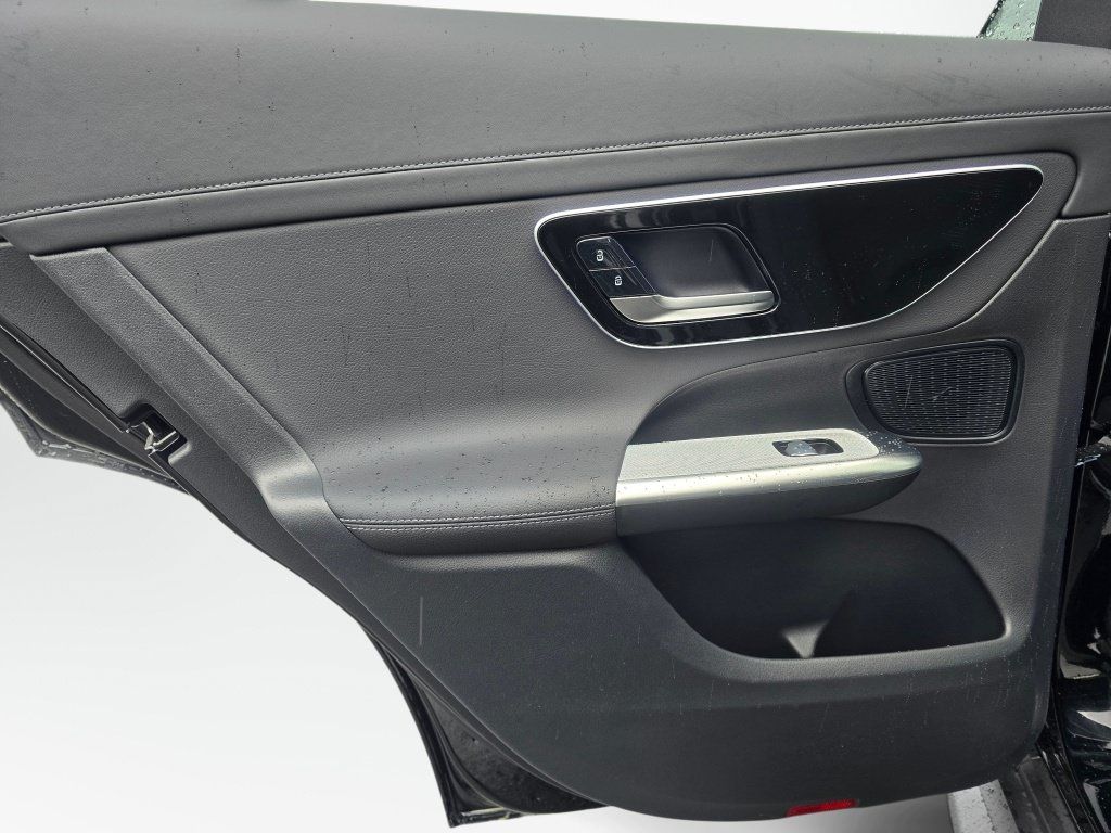 New 2026 Mercedes-Benz GLC 300 4MATIC image 18