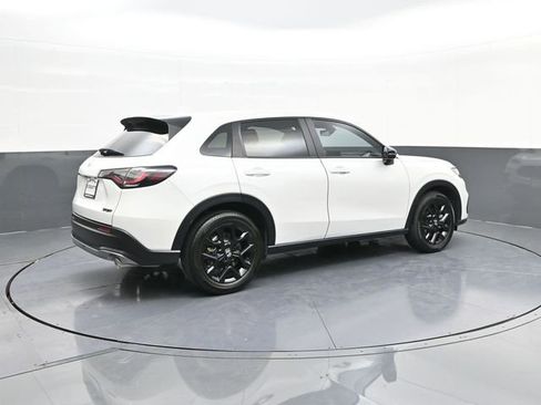 Certified 2024 Honda HR-V Sport image 15