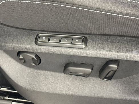 New 2026 Volkswagen Atlas SEL AWD/4WD image 16