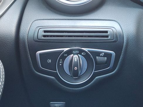 Used 2023 Mercedes-Benz GLC 300 4MATIC Coupe image 22