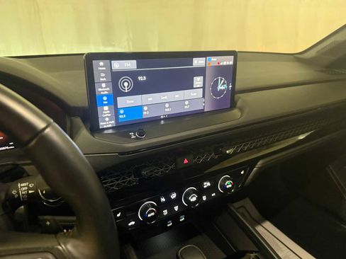 Used 2024 Honda Accord Sport image 36