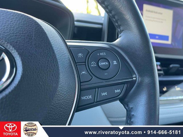 Used 2023 Toyota Corolla SE w/ Carpet Mat Package (TMS) FWD image 22
