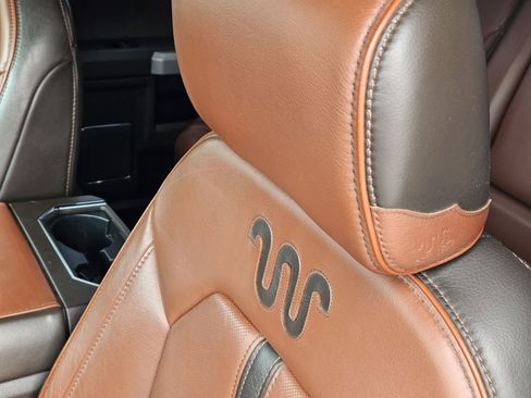 Used 2019 Ford F150 King Ranch image 31