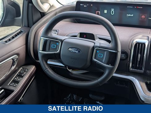 New 2026 Ford Expedition Platinum w/ Platinum Ultimate Package AWD/4WD image 22