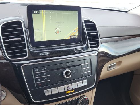 Used 2018 Mercedes-Benz GLS 450 4MATIC image 10