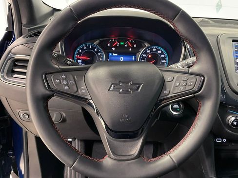 Used 2020 Chevrolet Equinox LT image 34