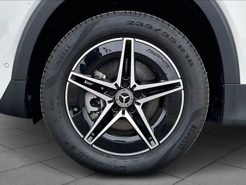 Certified 2024 Mercedes-Benz EQB 250+ EQB 250+ image 11